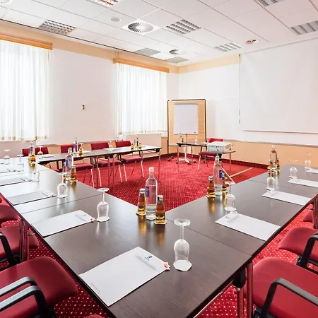 Amedia Boardinghouse Frankfurt Airport 4* Raunheim