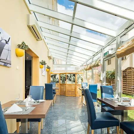 Amedia Boardinghouse Frankfurt Airport