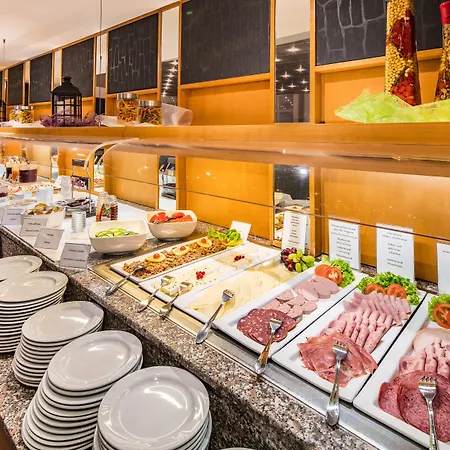 Amedia Boardinghouse Frankfurt Airport Hotel 4*