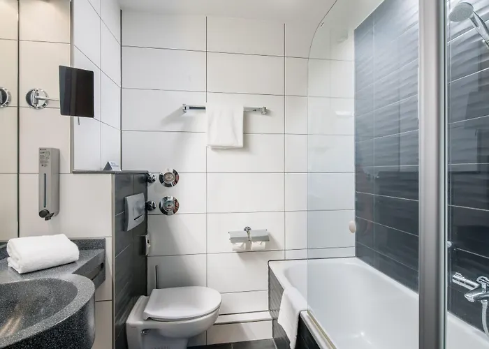 Hotel Amedia Boardinghouse Frankfurt Airport 4*